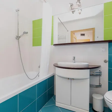 Robocza By Renters Apartmán *